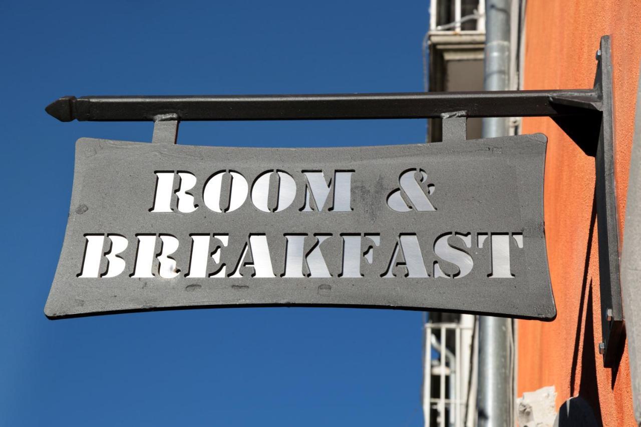 Room And Breakfast Luciana Sant'Elia A Pianisi Eksteriør billede